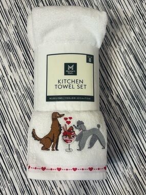 Member's Mark White Kitchen Towel Set with Dog Design